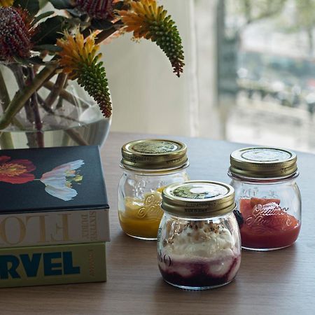 Me Barcelona Hotel Exterior photo Weck jars